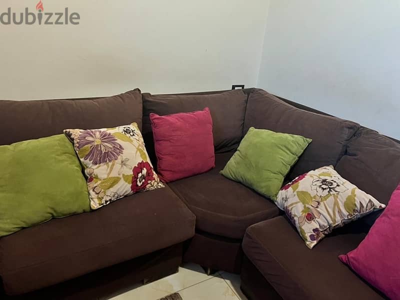 full living room  ++برادي + كنبايات طاولة 1