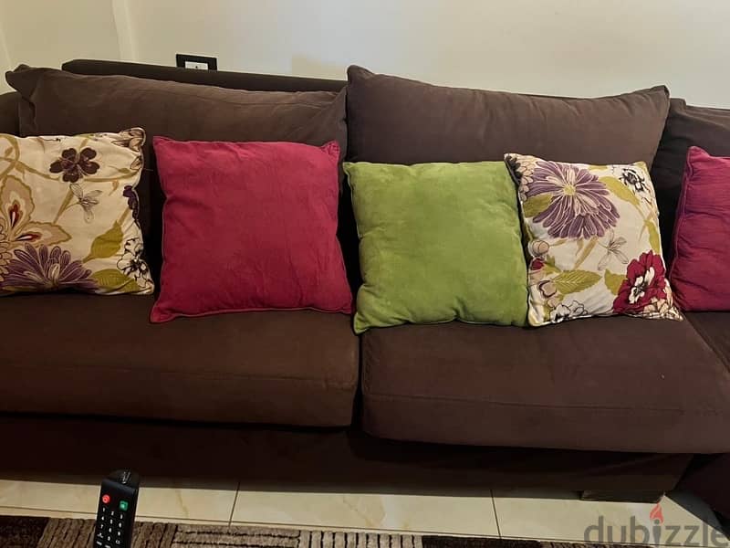 full living room  ++برادي + كنبايات طاولة 3