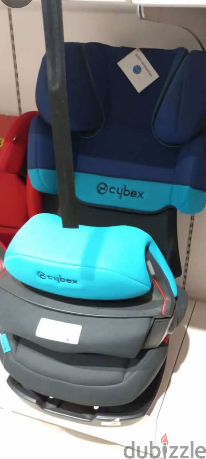 Cybex like new carseat with isofix base from 9 months till 12 yrs 2