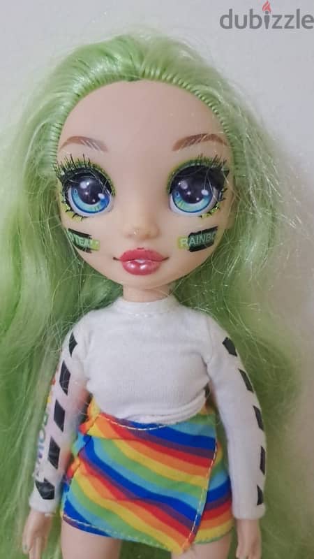 raimbow high doll 1