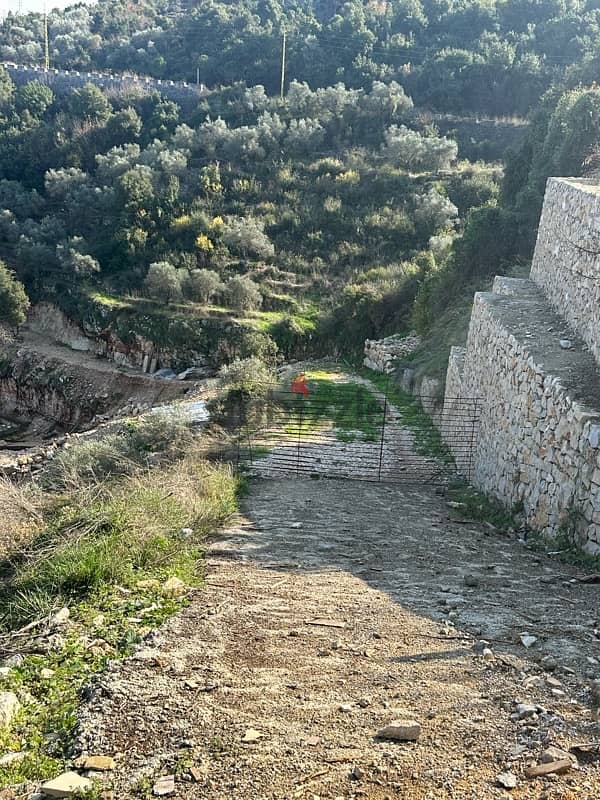 batroun boksmaya land near river بترون بقصمايا جنب النهر 1