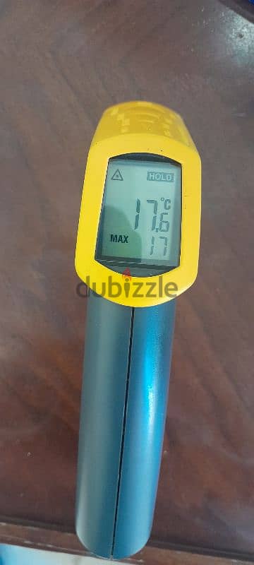 Fluke 62 Mini IR Thermometer 1