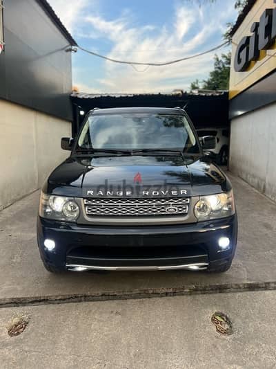 Range Rover Sport V8 HSE  2011 (Clean Carfax)