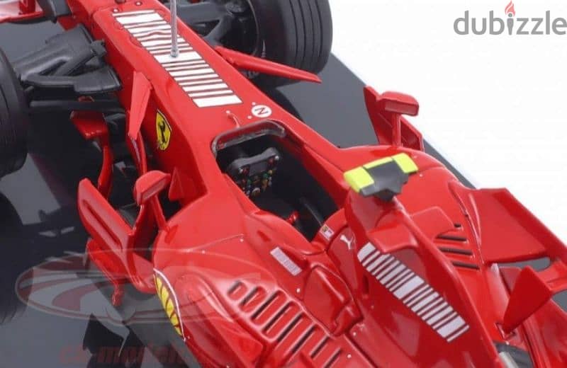 Kimi Raikkonen Ferrari F2007(GP Brazil '07) diecast car model 1:24. 5