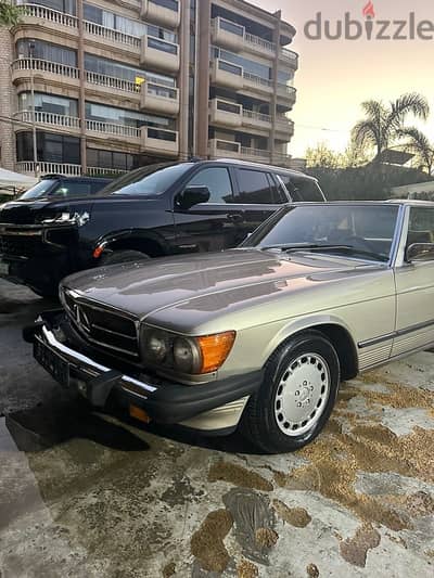 Mercedes-Benz SL-Class 1986