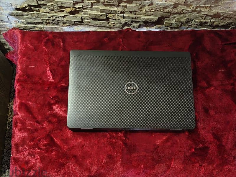 Dell Latitude 7420 8