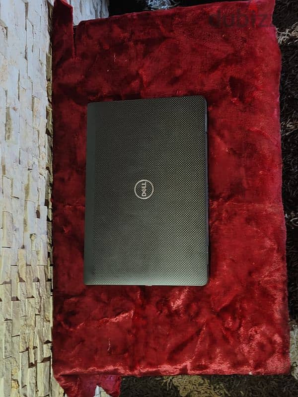 Dell Latitude 7420 10