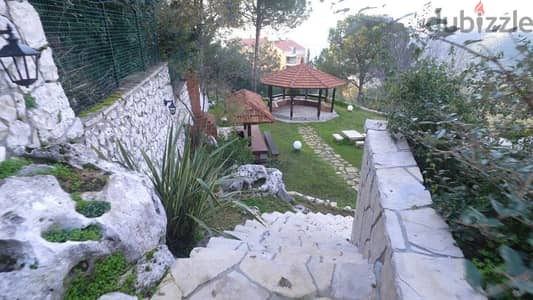 villa For sale in ghazir فيلا للبيع في غزير