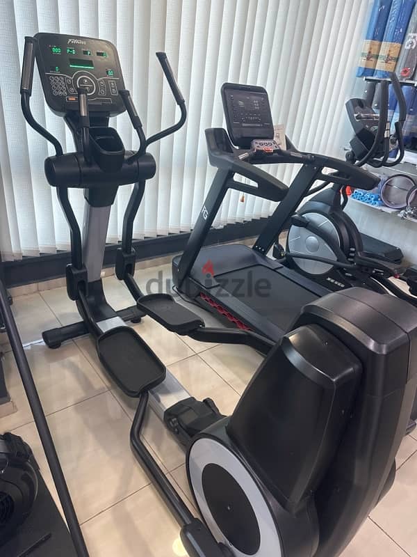 ST Fitness elliptical 200KG 3