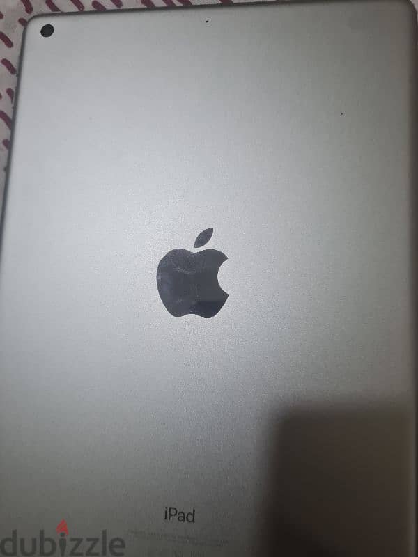 Apple iPad 6th generation 1