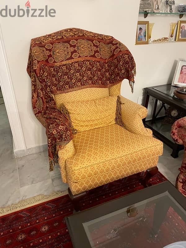 armchair 0