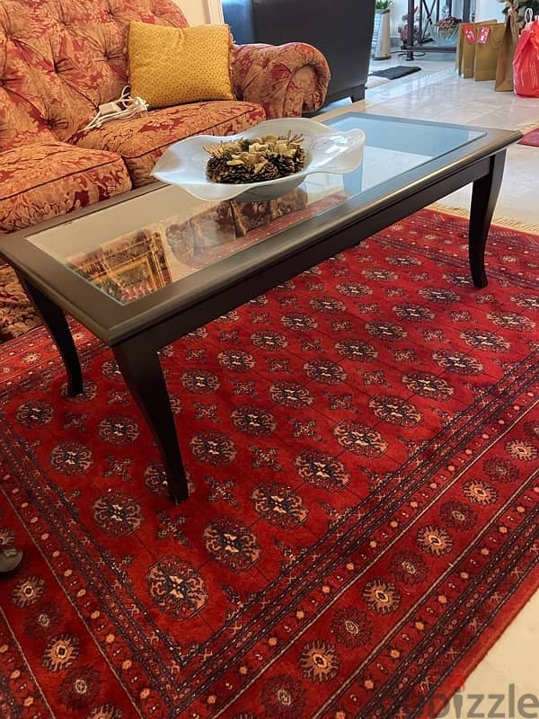 coffee table 0