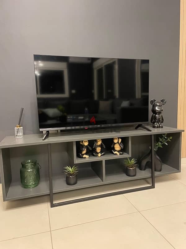 home furnitures and electronics 9