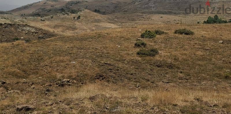 1400m2 Land in Zaarour,metn عقار للبيع في الزعرور 0