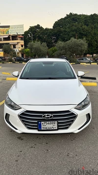 Hyundai Elantra 2018