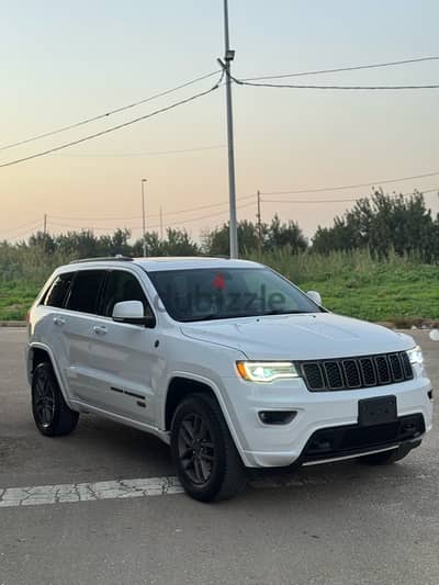 Jeep Grand Cherokee 2017 limted plus 75th anniversary