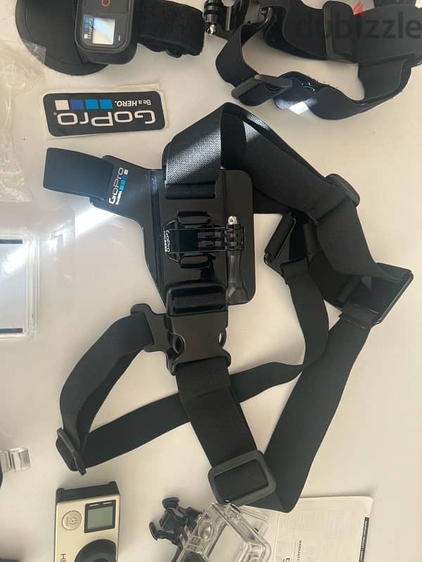 GoPro Hero 4 + Full Kit - Excellent Condition 3