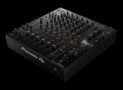 Pioneer DJM-V10-LF