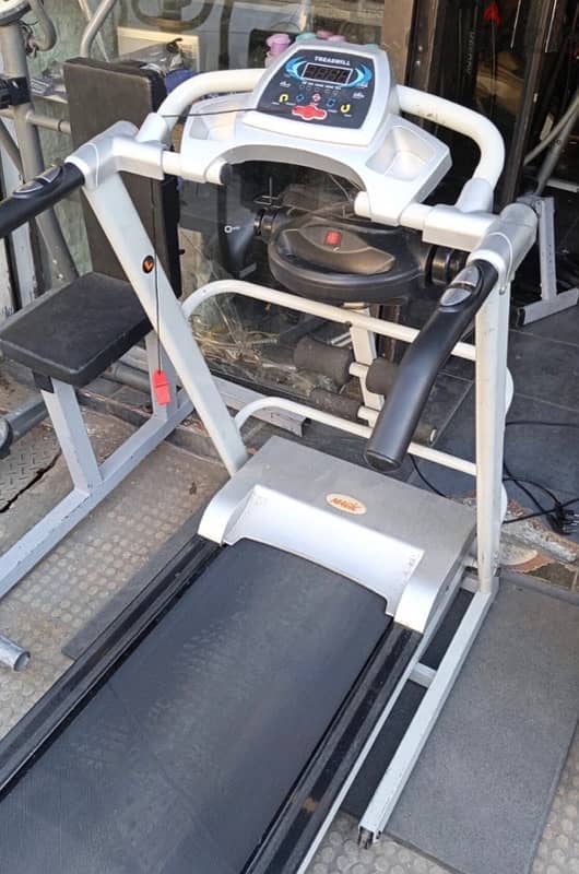 Treadmill With Vibration 1