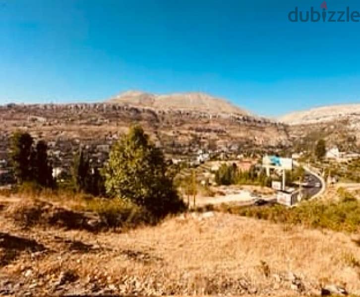 EXCEPTIONAL LAND in Bakich/Fakra with View أرض في باكيش فقرا ٩٠٠ م٢ 4