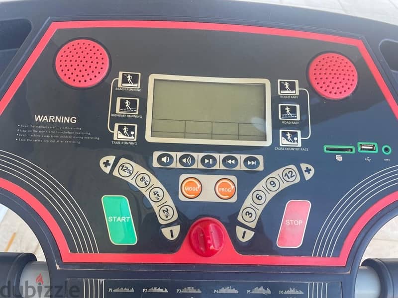 treadmill in a very good condition used only several times 5