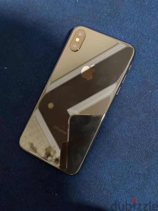 iphone Xs 76 346 954 1