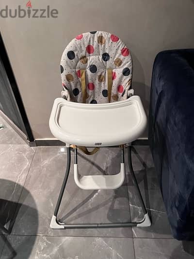 High Chair excellent condition