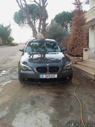 BMW 5-Series 2005