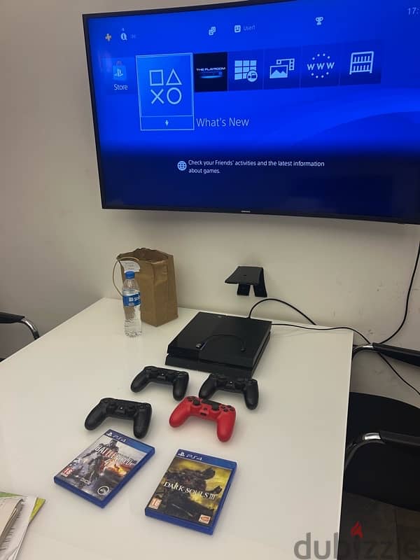 PS4 500GB perfect working condition 0