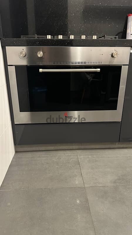 Oven Baumatic 1