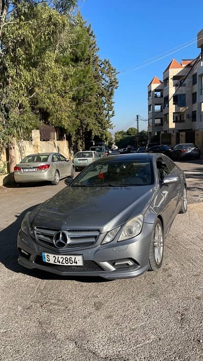 Mercedes-Benz E-Class 2010