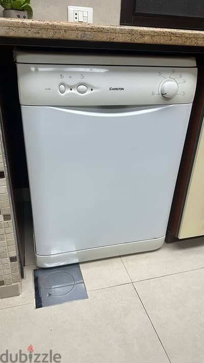 Ariston dishwasher