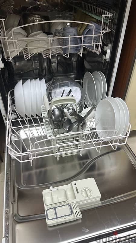 Ariston dishwasher 1