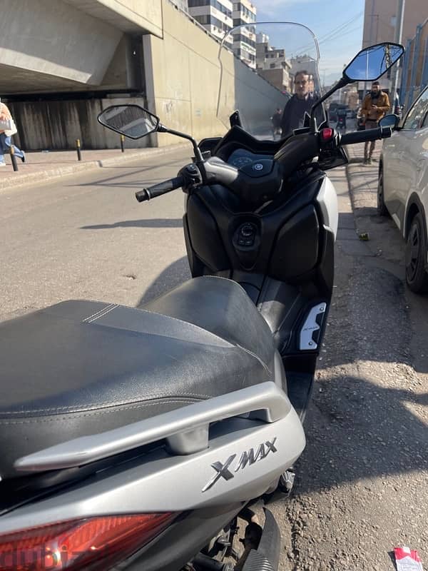 yamaha Xmax 1