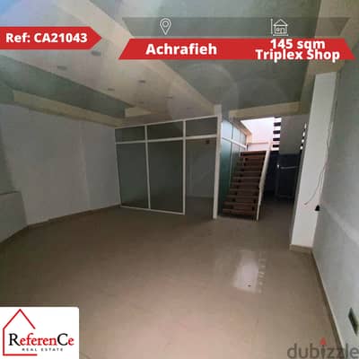 Triplex shop for sale in Achrafieh محل تجاري ثلاثي للبيع في الاشرفية