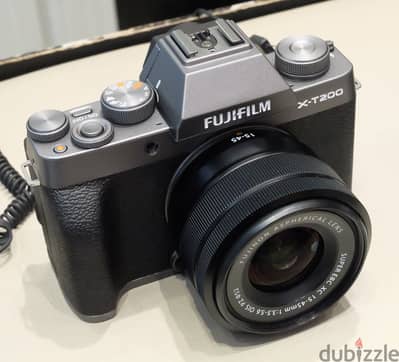 Fujifilm xt200 used, like new + Lens