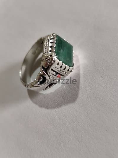 زمرد خاتم emerald