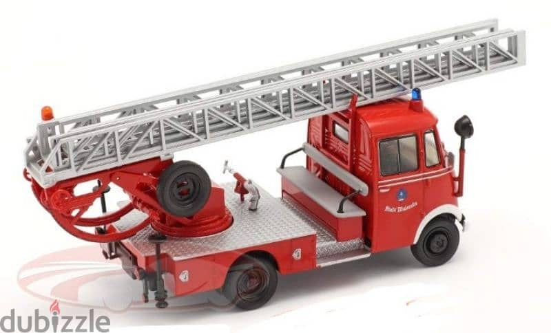 Mercedes L319 Fire Truck diecast car model 1;43. 4