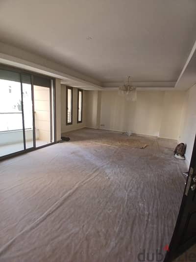 SPACIOUS APARTMENT IN RAS EL NABEH (350SQ) 3 MASTER BEDS , (RN-139)