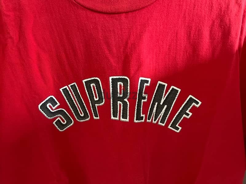 Authentic Supreme Tshirt 3