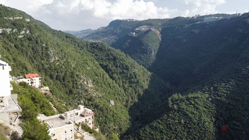 Land for Sale in Blat-Jbeil (مع رخصة بناء جاهزة) 3