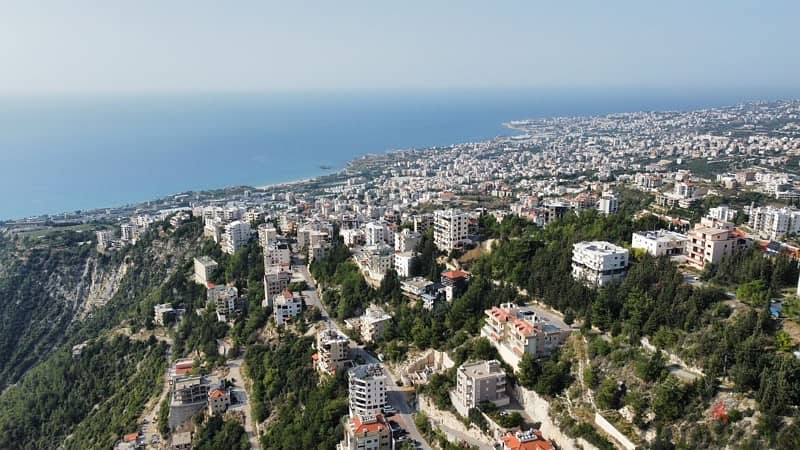 Land for Sale in Blat-Jbeil (مع رخصة بناء جاهزة) 4