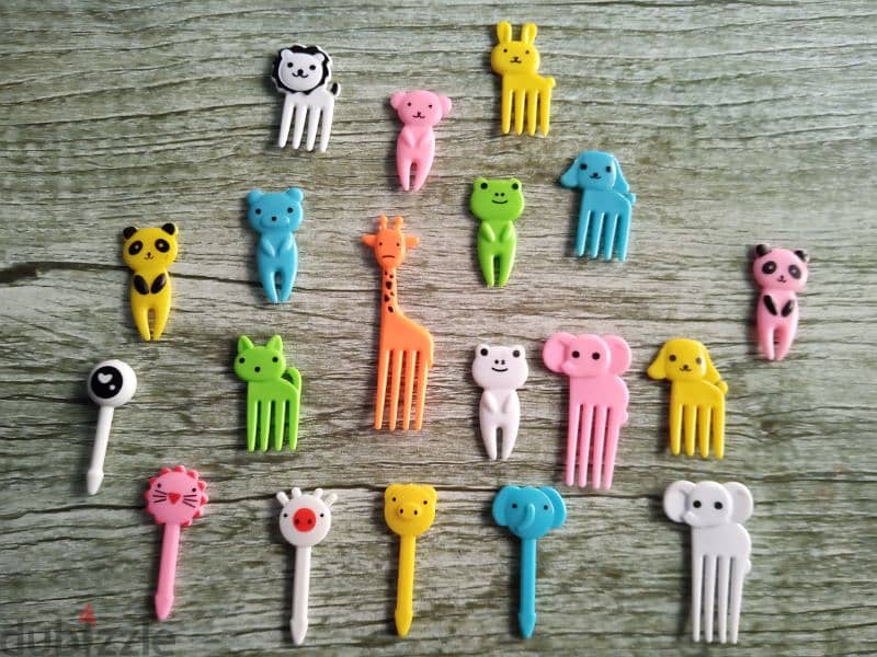 Cat and animals fruit forks and cocktail piques 6 pieces 7