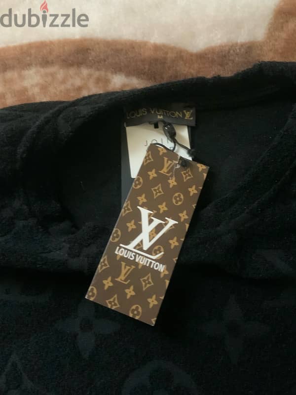 louis  vuitton size medium from turkey 1