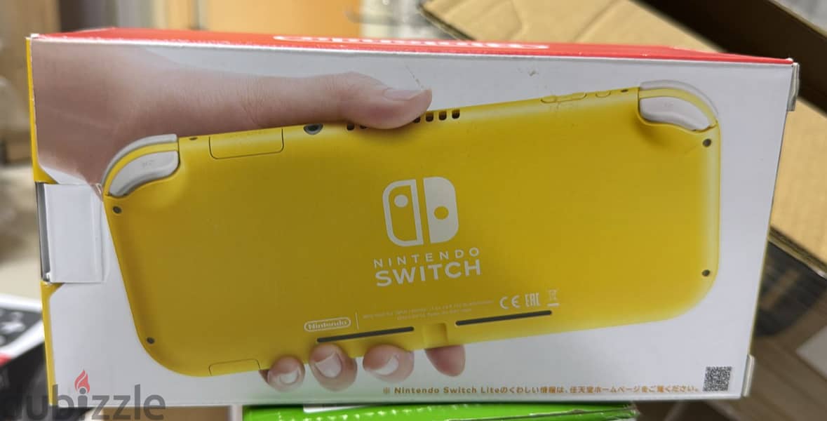 Nintendo switch lite yellow amazing & best offer 0