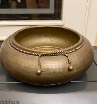 Decorative copper bowl