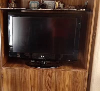 LCD TV