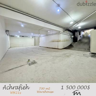 Ashrafieh | 700m² Warehouse | Easy Access | Truck Access | Open Space