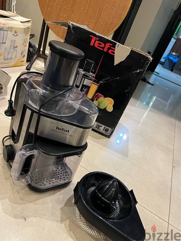 tefal juicer (apple, lemon…) like new barely used 2