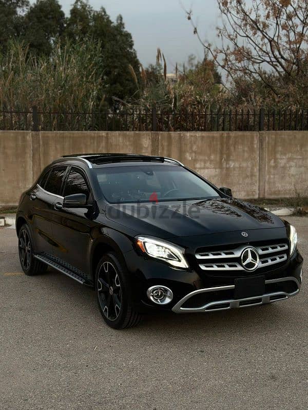 Mercedes-Benz GLA-Class 2018 0